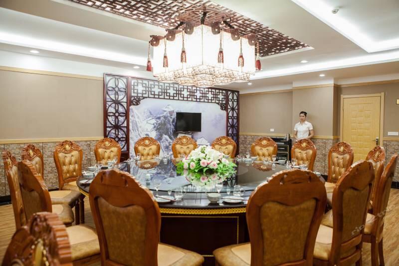 Wudangshan Jianpuzhai Hotel Danjiangkou Exterior foto
