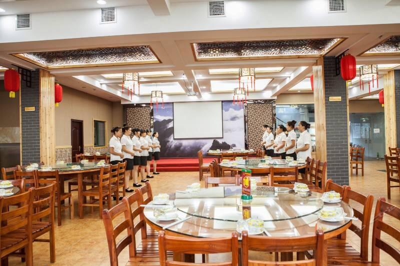 Wudangshan Jianpuzhai Hotel Danjiangkou Exterior foto