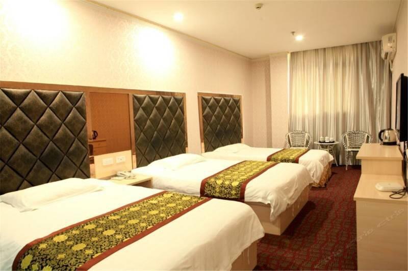 Wudangshan Jianpuzhai Hotel Danjiangkou Exterior foto
